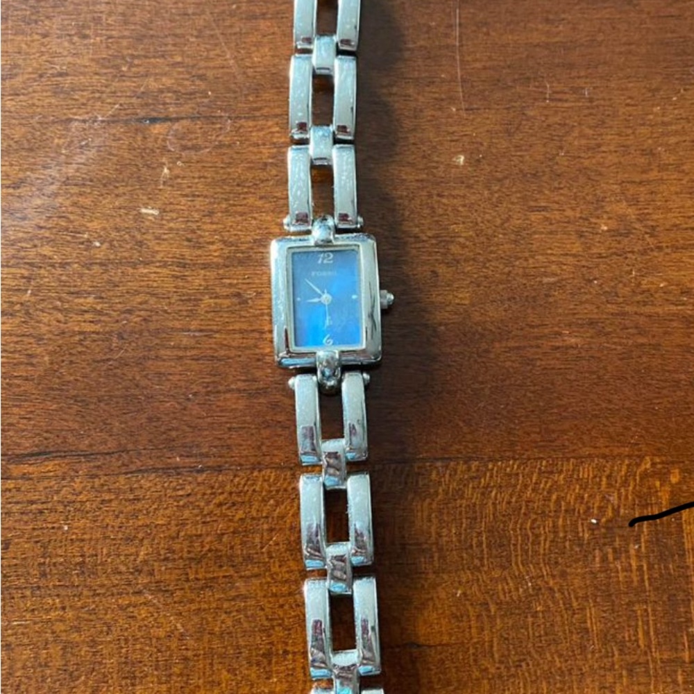 Vintage retired Fossil women's watch.
